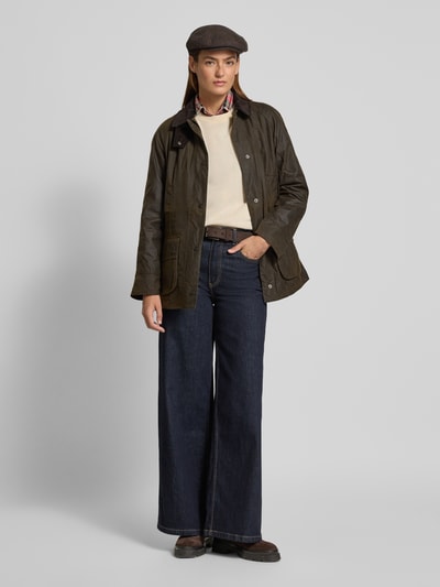 Barbour Shaped Fit Wachsjacke aus reiner Baumwolle Modell 'CLASSIC BEADNELL' Oliv 1