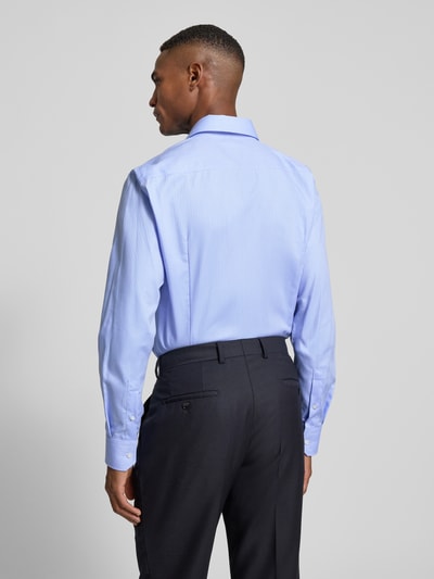 BOSS Koszula biznesowa o kroju slim fit z bardzo długim rękawem Błękitny 5