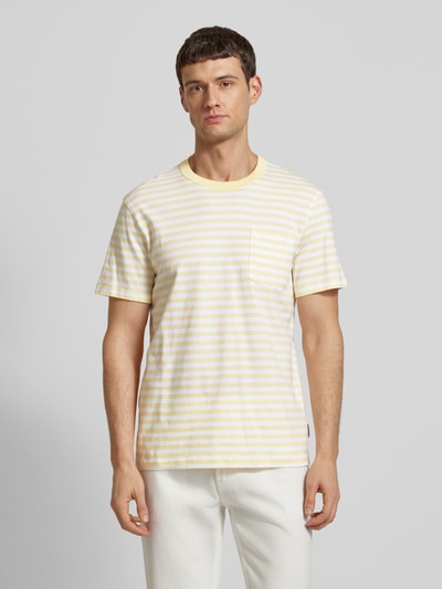 Armedangels T-Shirt mit Brusttasche Modell 'MAARKOS' Hellgelb 4