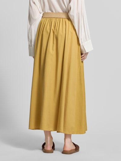 Apricot Maxirok van lyocellmix met riem in vlechtlook Mosterdgeel - 5