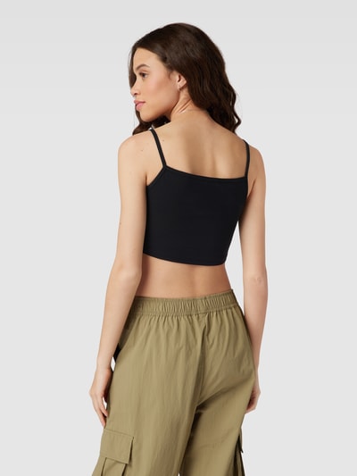 Review Basic Crop Top Black 5