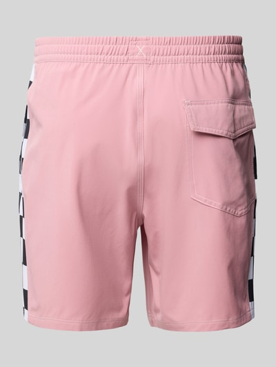 Quiksilver Spodenki kąpielowe o kroju relaxed fit z naszywką z logo Różowy 3