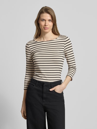 Frauenmodel trägt T-Shirt mit Rundhalsausschnitt und 3/4-Arm von More & More im Viskose-Elasthan-Mix, Regular Fit, gestreift, Nahaufnahme Oberkörper. Rückenlänge bei Größe 36: 57 cm.