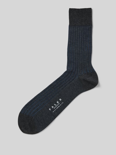 Produktfoto, Socken aus reiner Baumwolle Modell 'Shadow' von Falke in Dunkelblau mit zweifarbiger Rippstruktur, wadenlang, Komfortbund, verstärkte Belastungszonen