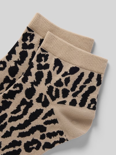 Produktfoto, Socken mit Label-Detail von JOOP! Collection im Beige-Schwarz-Leo-Muster aus elastischem Baumwoll-Mix, Rippenbündchen, körpernaher Schnitt