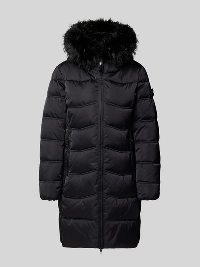 Produktfoto, Steppjacke mit Zweiwege-Reißverschluss Modell 'RATKE' von khujo, schwarz, glatte Struktur, Kapuze mit Kunstfell, krój regular fit, Szerokość w rozmiarze S: 48 cm, długość tyłu: 84 cm, długość rękawa: 58 cm