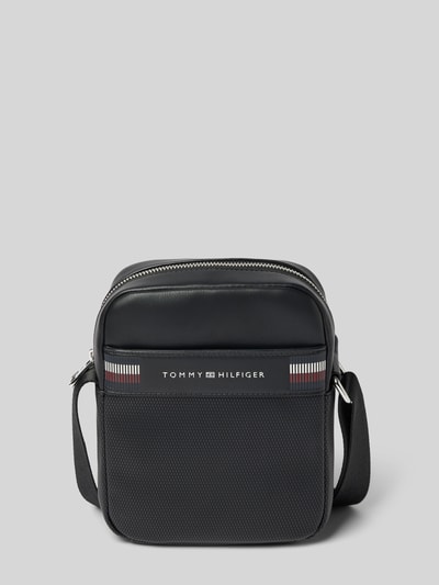 Tommy Hilfiger Crossbody Bag mit Label-Print Black 2