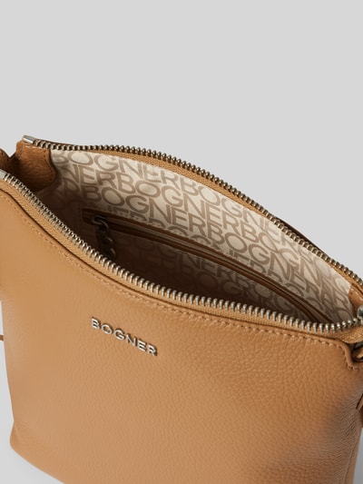 BOGNER Handtasche mit Label-Detail Modell 'Andermatt' Sand 5