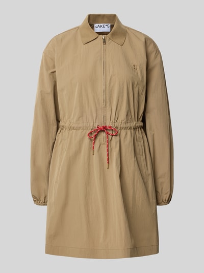 Produktfoto, Minikleid mit Hemdblusenkragen und Reißverschluss von Jake*s Casual in Beige, A-Linie, Baumwoll-Mix, Eingrifftaschen, Bindegürtel.