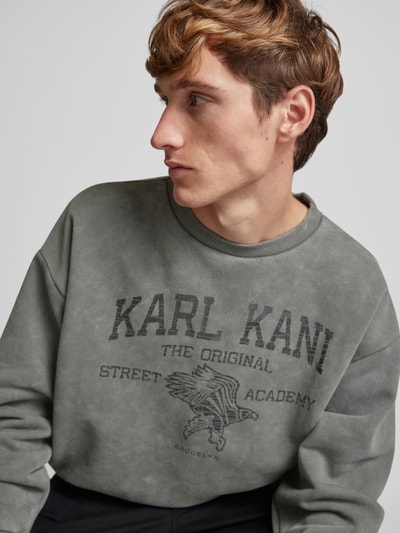 KARL KANI Sweatshirt met labelprint, model 'Kani Street Academy' Zwart - 3