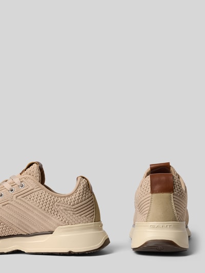 Produktfoto, Sneaker aus Leder-Textil-Mix Modell 'Beeker' von Gant, beige mit abgerundeter Spitze, Schnürung, robuste Textil-Oberfläche, Absatzhöhe 6 cm, Schafthöhe 8 cm, Schaftweite 8 cm, Herren Sneaker