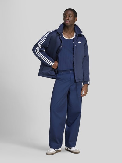 adidas Originals Bluza rozpinana o kroju relaxed fit z wyhaftowanym logo Granatowy 1