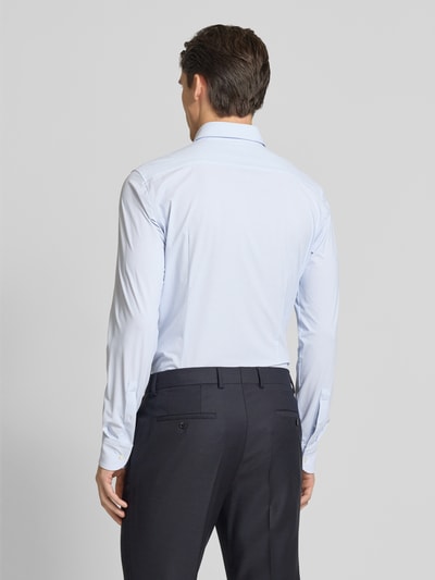 BOSS Slim Fit Business-Hemd mit Kentkragen Modell 'HANK' Hellblau 5