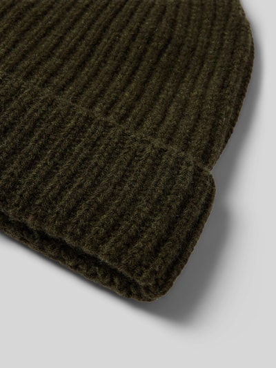 Closed Beanie mit Label-Detail Khaki 2