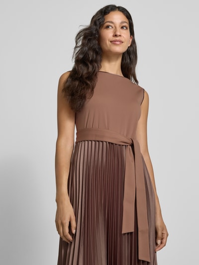 Weekend Max Mara Ausgestelltes Midikleid mit Lyocell-Viskose-Anteil Modell 'SAMUELE' Hellbraun 3