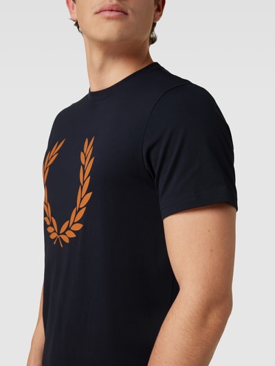 Fred Perry T-shirt met logoprint, model 'Laurel' Donkerblauw - 3