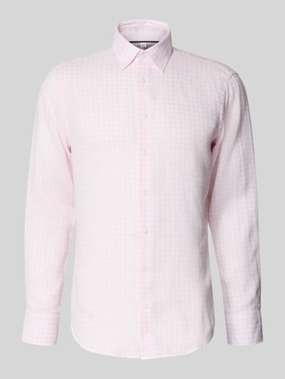 Produktfoto, Regular Fit Leinenhemd mit Button-Down-Kragen von Christian Berg Men in zartrosa Allover-Look, reine Leinen-Textur, Business-Hemd.
