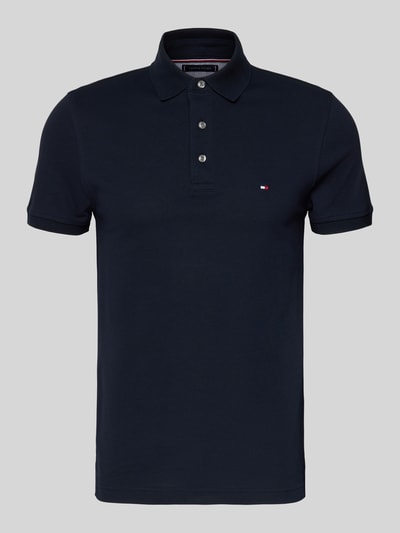 Productfoto, Slim Fit Poloshirt met stretch-aandeel van Tommy Hilfiger in donkerblauw, korte knoopsluiting, katoenen-elastaan mix, logo borduursel