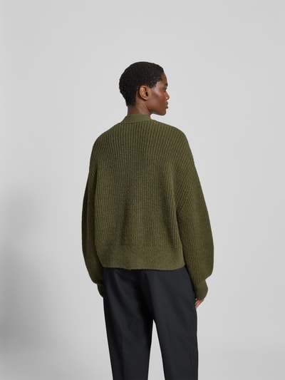 Closed Oversized Cardigan mit V-Ausschnitt Khaki 5