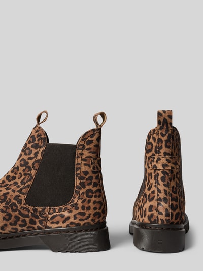 Productfoto, chelsea boots van rundleer van Tamaris voor dames, bruin met zwart luipaardpatroon, grove zool, gladde textuur
