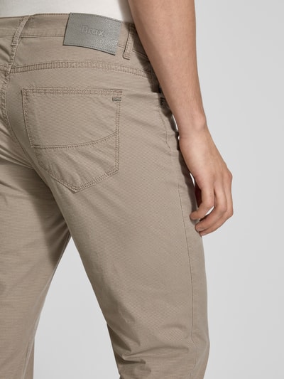Brax Hose mit Eingrifftaschen Modell 'Cadiz' Hellbraun 3