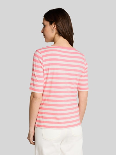 Tom Tailor t-shirt o kroju regular fit z mieszanki bawełny z haftem Mocnoróżowy 5