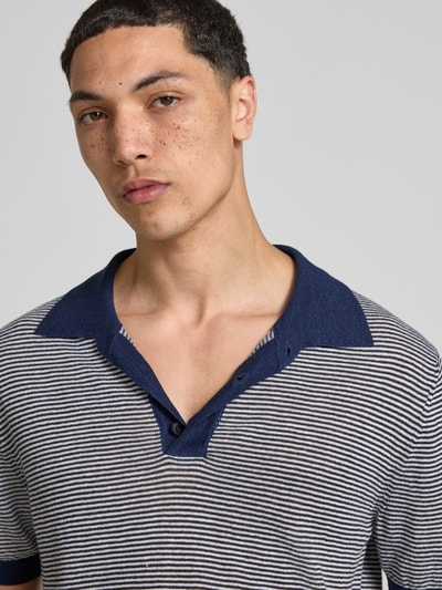 Closed Poloshirt mit kurzer Knopfleiste Bleu 3
