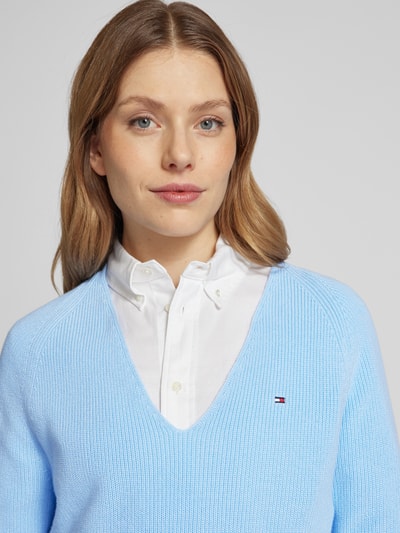 Tommy Hilfiger Strickpullover mit V-Ausschnitt Hellblau 3