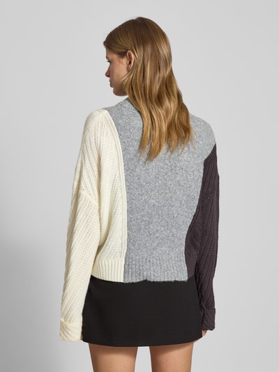 Noisy May Oversized Strickpullover mit Rundhalsausschnitt Modell 'PHOENIX' Mittelgrau Melange 5