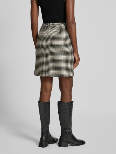 Christian Berg Woman Selection Spódnica o długości do kolan z dodatkiem wiskozy i lamowanymi kieszeniami Czarny 5