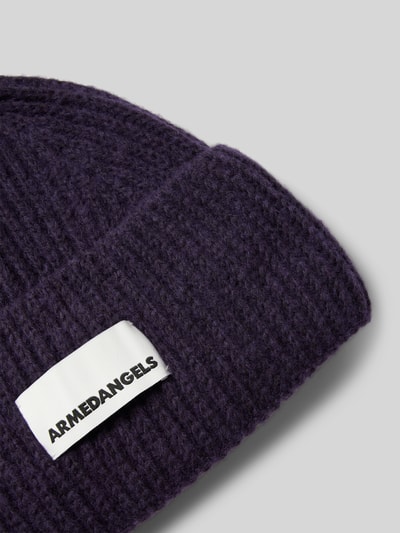 Armedangels Czapka beanie z naszywką z logo model ‘Kayaas’ Śliwkowy 2