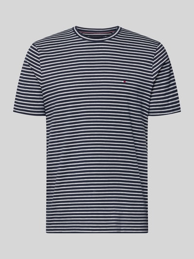 Produktfoto, Regular Fit T-Shirt aus reiner Baumwolle von Tommy Hilfiger, Optik: Allover-Muster, gestreift, Logo-Stitching, Rundhals, Kurzarm