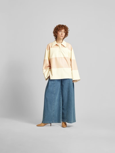 Nanushka Oversized Longsleeve mit Streifenmuster Hellgelb 1