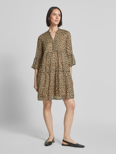 VERO MODA Tailliertes Minikleid mit semitransparenten Ärmeln Modell 'SMILLA' Mittelbraun 1