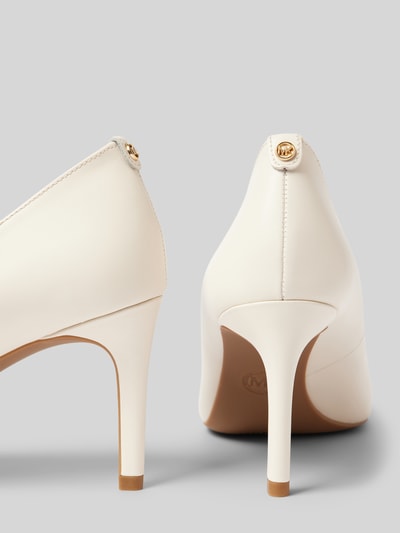 MICHAEL Michael Kors Pumps mit Label-Applikation Modell 'ALINA' Offwhite 2