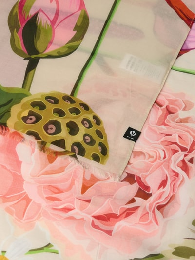 Produktfoto, Schal mit Logo-Detail von Fraas z bawełny, prostokątny, florystyczny nadruk, szerokość w rozmiarze 1: 140 cm, długość: 180 cm