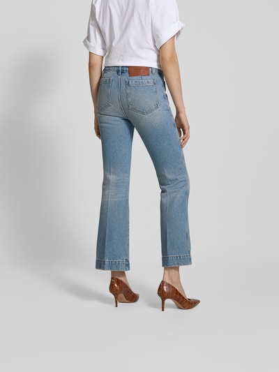 Victoria Beckham Jeans mit Eingrifftaschen Hellblau 5