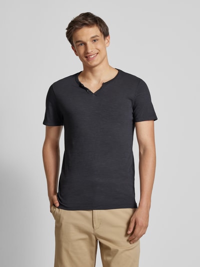 Jack & Jones T-Shirt mit V-Ausschnitt Modell 'SPLIT' Black 4