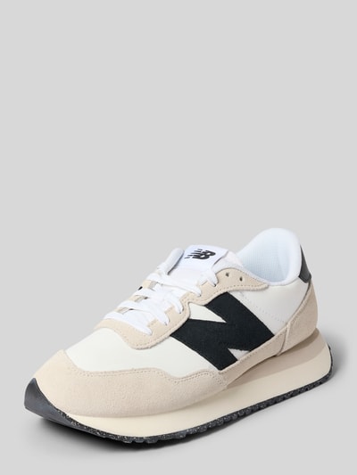 New Balance Sneaker mit Label-Detail Offwhite 1