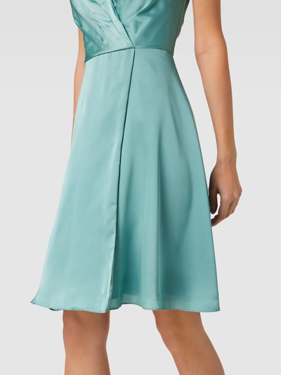 Luxuar Cocktailkleid mit Herz-Ausschnitt Mint 3