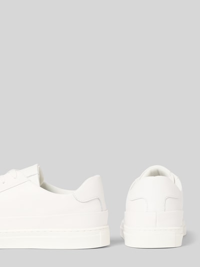 Produktfoto, Sneaker aus echtem Leder mit Logo-Detail Modell 'Cupsole' von PS Poelman in Weiß, abgerundete Passform, glatte Textur, Herren Sneaker, Absatzhöhe bei Größe 44: 3 cm, Schafthöhe: 7 cm, Schaftweite: 9 cm