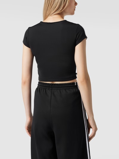 adidas Originals Cropped T-Shirt mit Label-Stitching Black 5