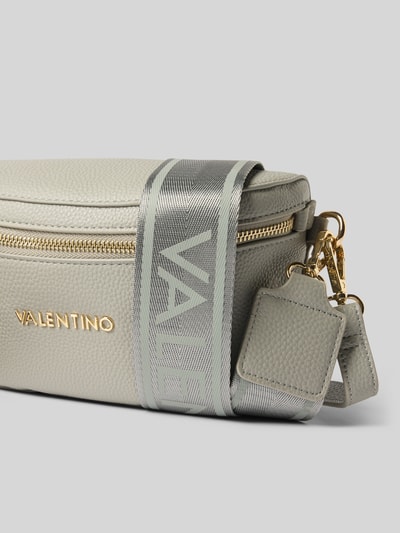 VALENTINO BAGS Heuptasje met logo-applicatie, model 'Miramar' Lichtgrijs - 2
