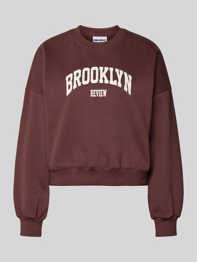 Produktfoto, Sweatshirt mit Label-Print und Rundhalsausschnitt von Review, Damen, Baumwoll-Mix, Relaxed-Fit, braun, glatte Textur, weißer Schriftzug