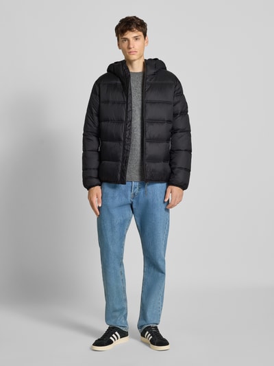 Tommy Jeans Regular Fit Steppjacke mit Kapuze Black 1