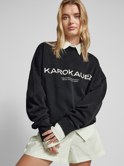 Karo Kauer Oversized Sweatshirt mit Label-Print Anthrazit 3