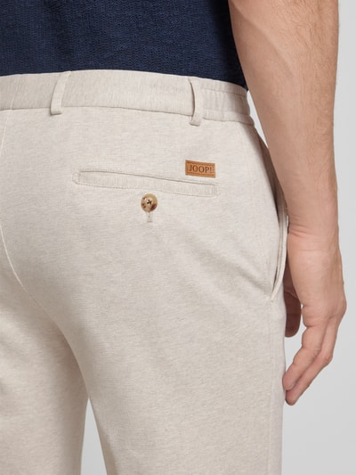 JOOP! Collection Spodnie męskie JOOP! Collection;Mieszanka wiskozy ze streczem;Krój slim fit;Model ‘Sake’;Elastyczny pas;Tunel;Szerokość w pasie w rozmiarze 50: 43 cm;Długość wewnętrzna nogawki w rozmiarze 50: 80 cm Beżowy 3