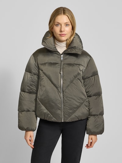 BOSS Orange Kurtka pikowana o kroju regular fit z błyszczącej tkaniny model ‘PADILENA’ Ziemisty brązowy 4