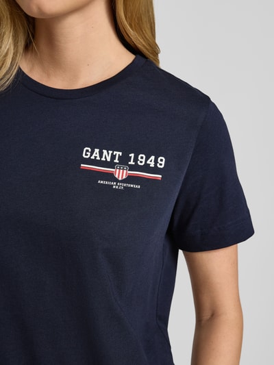 Gant T-shirt o kroju regular fit z czystej bawełny z nadrukiem z logo Granatowy 3