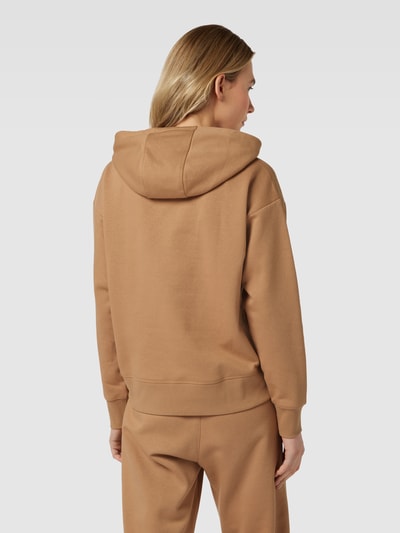 DKNY PERFORMANCE Bluza z kapturem i kieszenią kangurką Camel 5